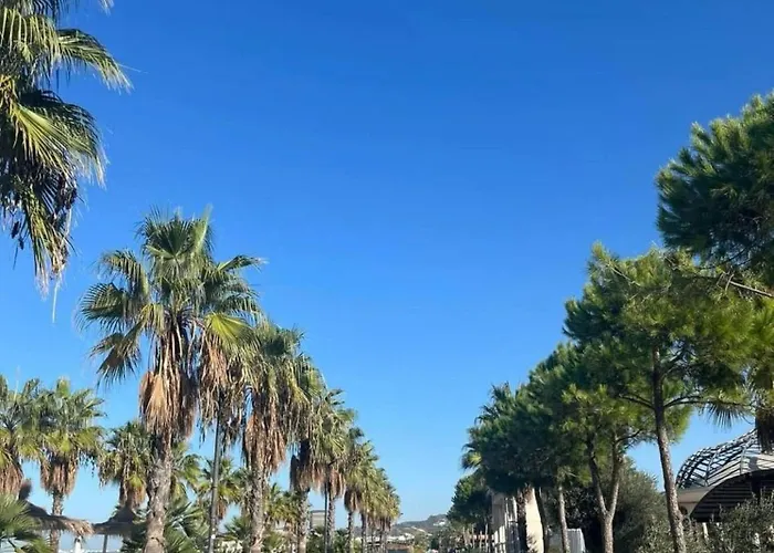 Albania Dream Holidays G * Golem (Tirana)